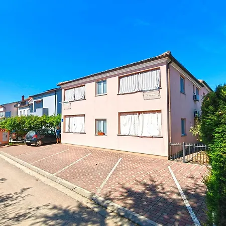 Fuer 3 Personen Ca 32 Qm In Fazana, Istrien Istrische Riviera Apartment